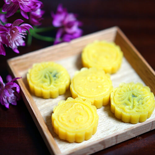 清凉蓝莓味绿豆糕