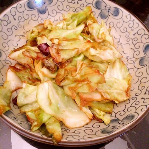 爽脆的酱爆洋白菜