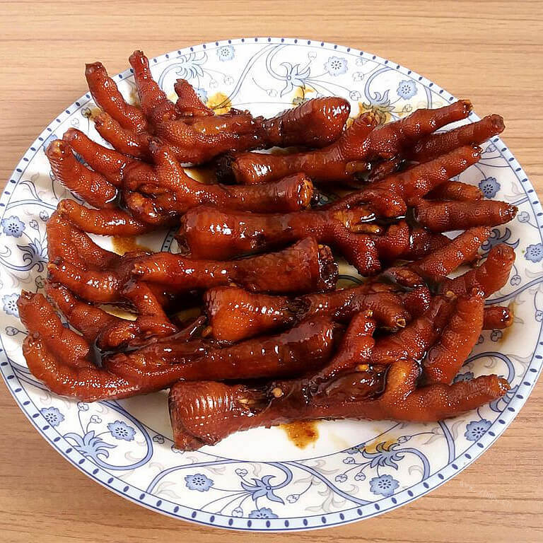 家常红烧鸡脚