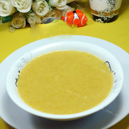 营养的胡萝卜燕麦豆浆