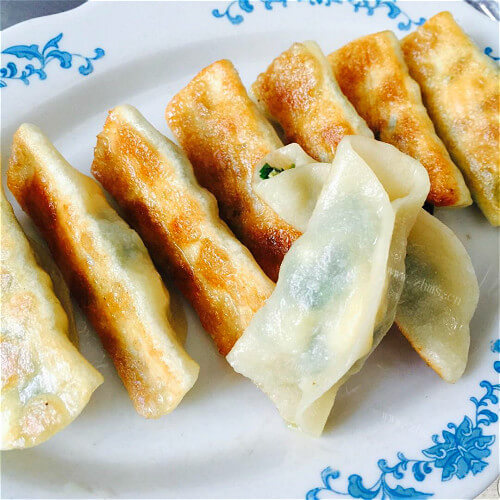 美味龙利鱼韭菜锅贴