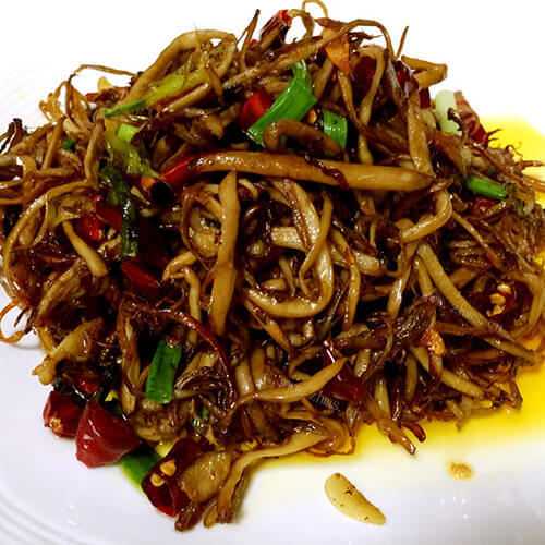 美味的干煸茶树菇