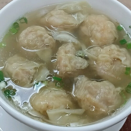 营养虾肉胡萝卜小馄饨