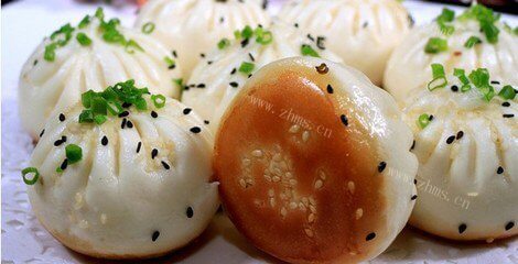 早餐美味生煎包做法图解4)