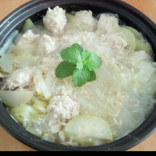 好喝的鸡肉丸冬瓜汤