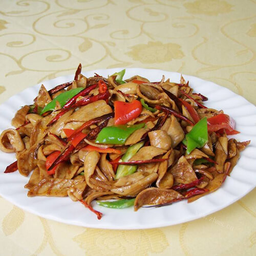 美味的青椒炒猪肠子