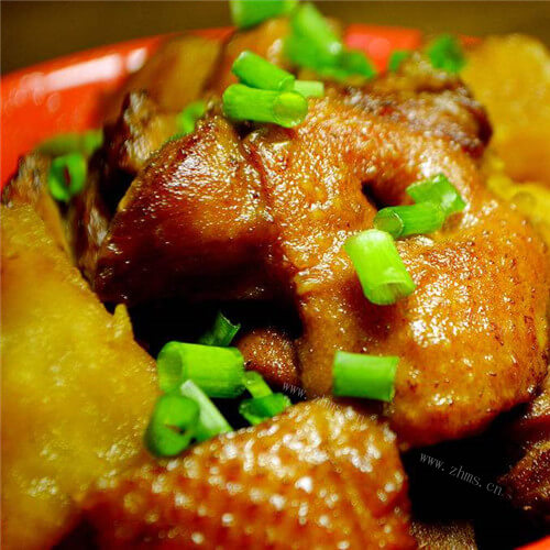 鸡肉炖土豆