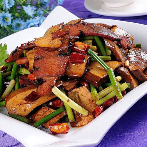 美味的香干炒肉