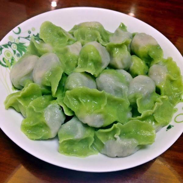 好看的菠菜皮饺子