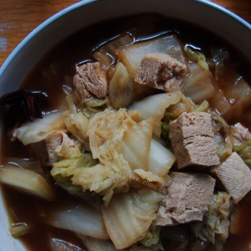 美味肉炖冻豆腐