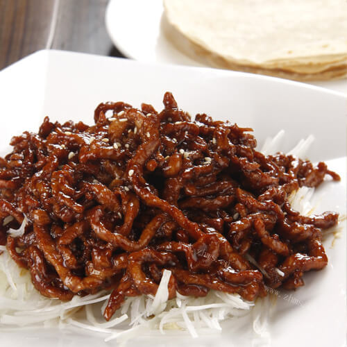 美味的东北家常版京酱肉丝