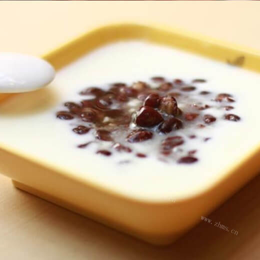 冰冰的酸奶红豆批