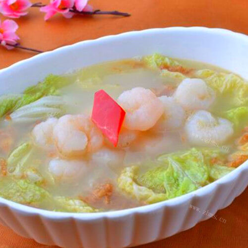 鲜美的白菜海鲜汤