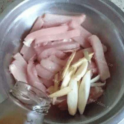 简单的炸酥肉做法图解1)