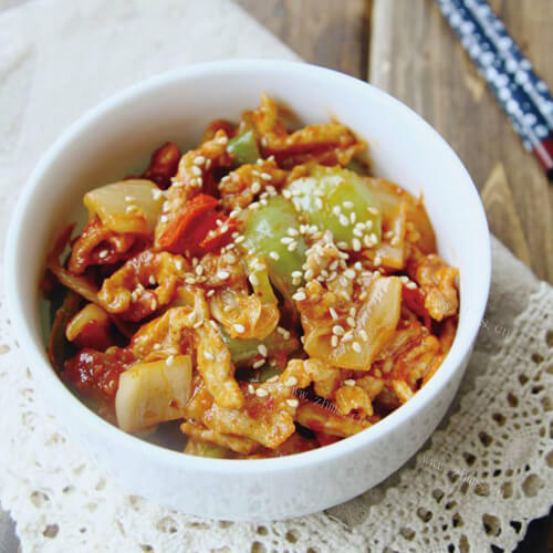 家常胡萝卜酸菜肉 