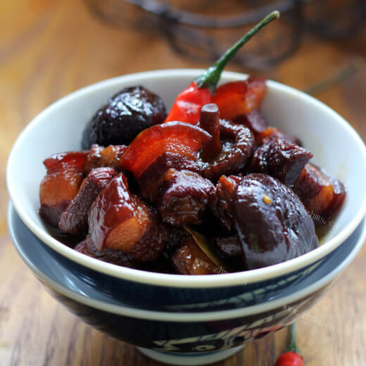 红烧肉烧香菇
