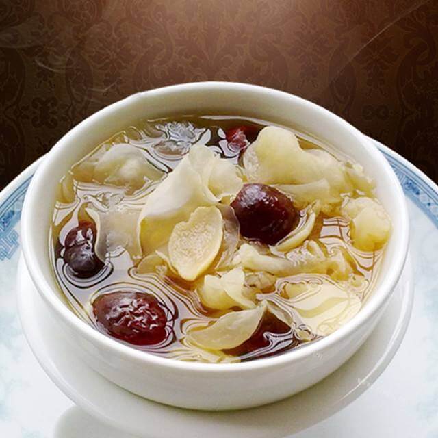 滋补玉竹银耳红枣汤