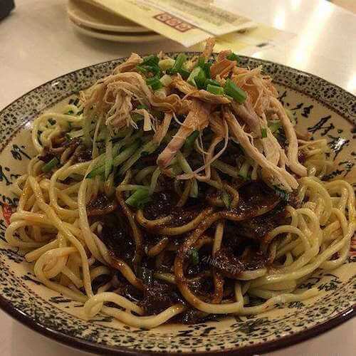 自制鸡丝棒棒凉面