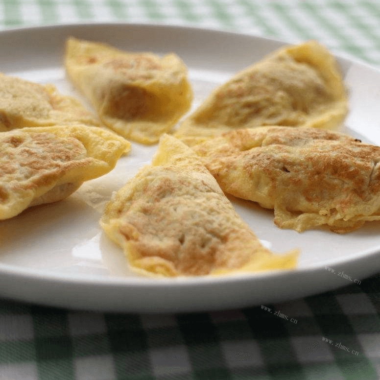 自己做的黄金蛋饺