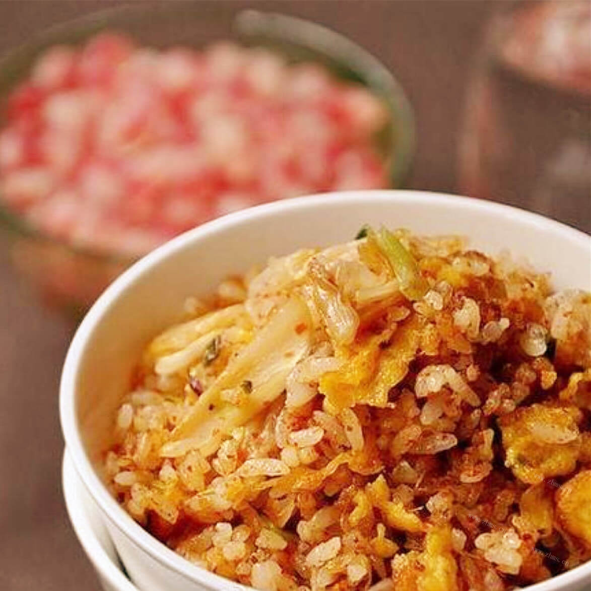 鲜香的肉丝圆白菜炒饭