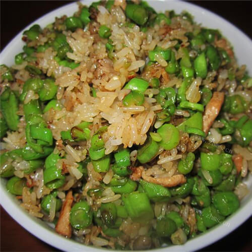 可口的豆角咸饭