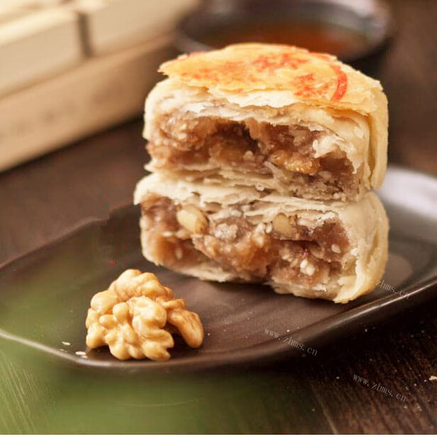 好吃的五仁玫瑰月饼