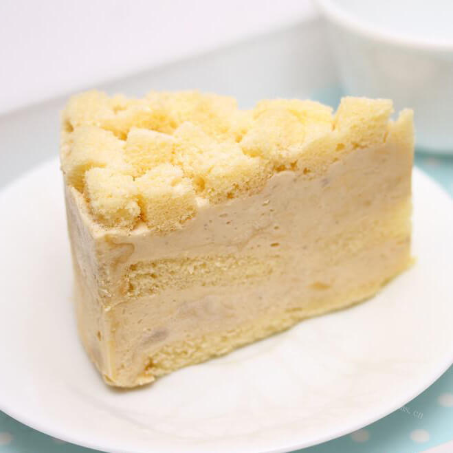 美味的椰子慕斯蛋糕
