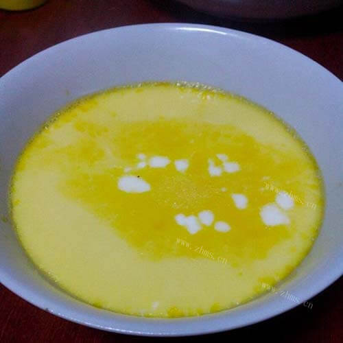 鲜奶炖蛋