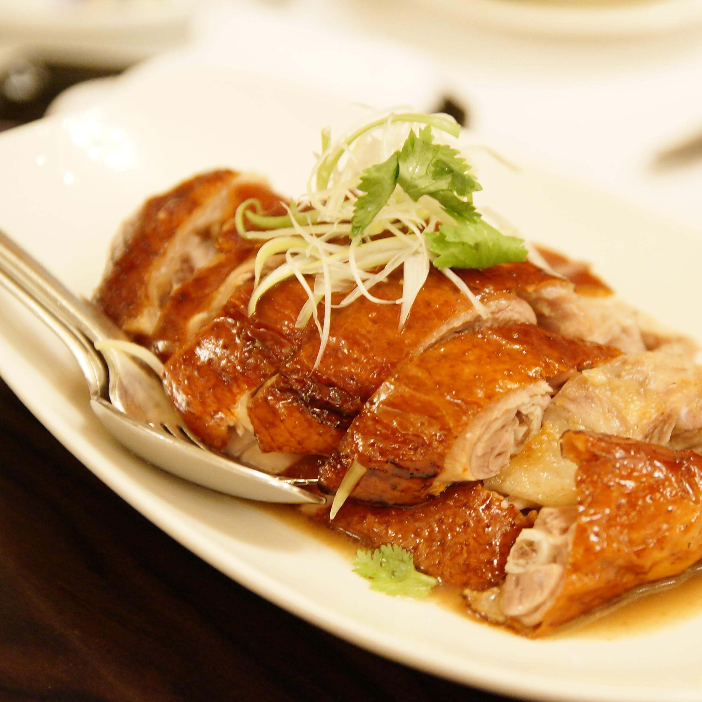 美味的香炸鸭腿 