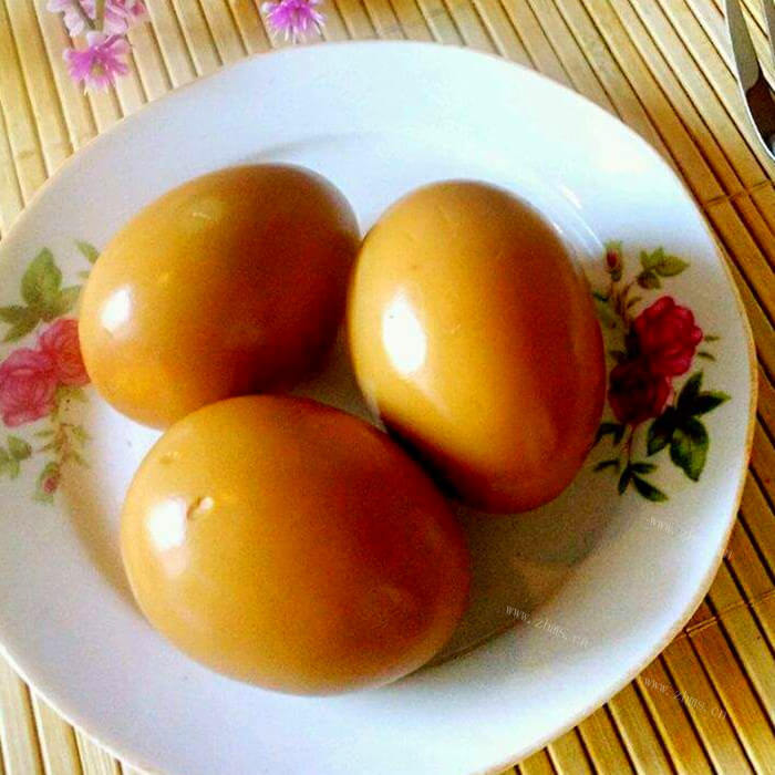 花纹文艺卤蛋