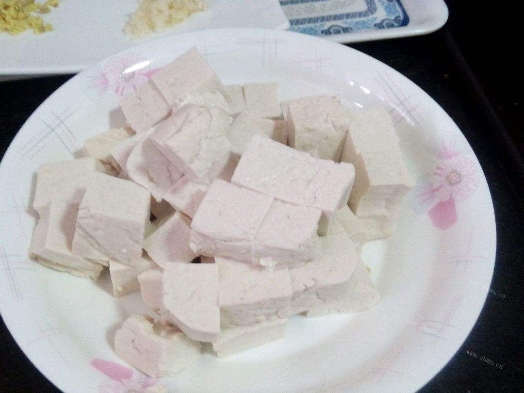 超级开胃的东北家常炒豆腐做法图解1)