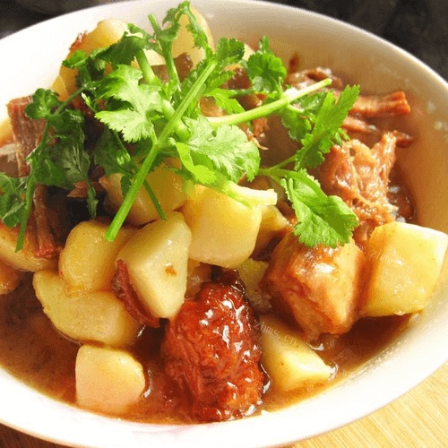 美味红烧肉窝瓜土豆