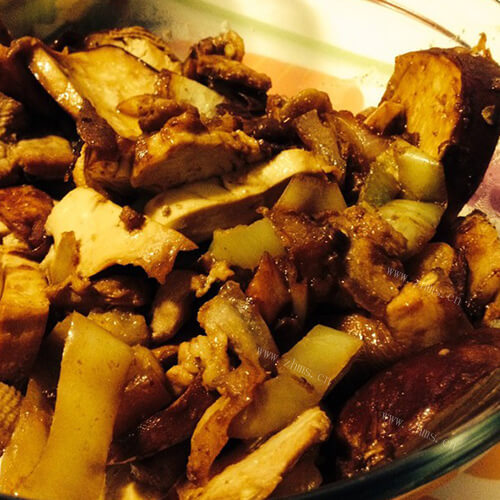 美味的素鸡回锅肉