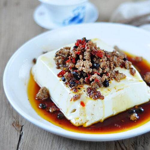 鲜嫩可口牛肉粒绢豆腐