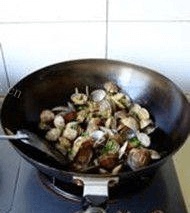 辣炒蚬子做法图解7)