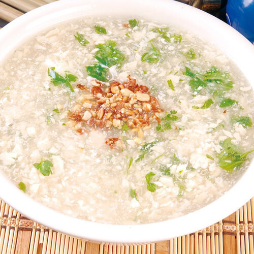 精致翡翠白玉豆腐羹