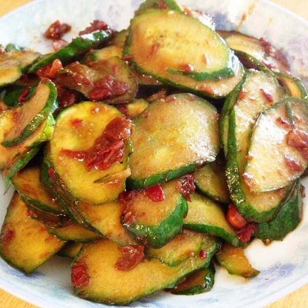 美味爽脆淹黄瓜
