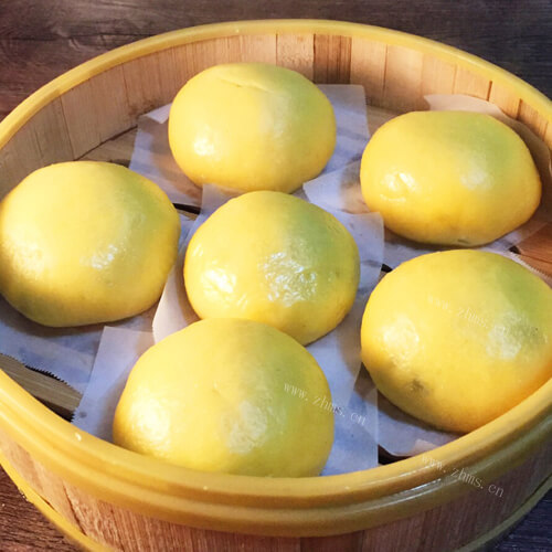 玉米面馒头