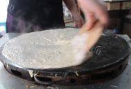 好吃的山东杂粮煎饼做法图解2)