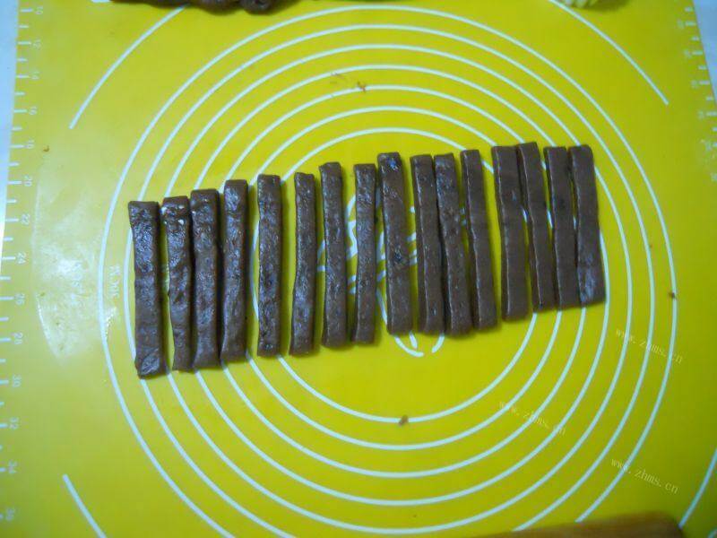 巧克力饼干做法图解8)