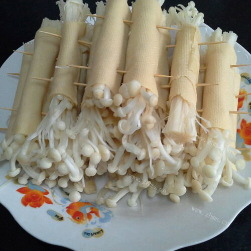 美味铁板豆皮金针菇卷