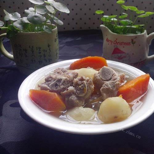 滋阴润燥时蔬马蹄汤