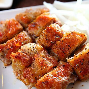美味的蒜香蜜汁黑椒鸡排