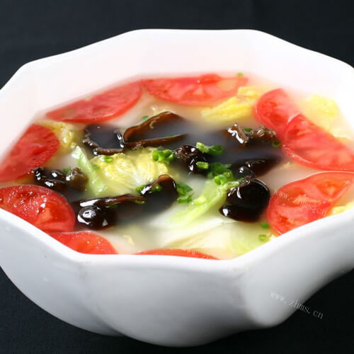 美味的素菜汤