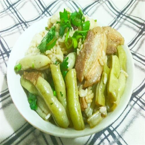细嫩醇香鹰嘴豆焖五花肉