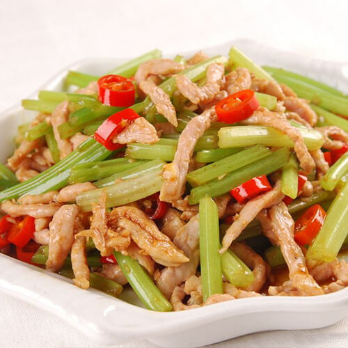 家常芹菜炒肉丝