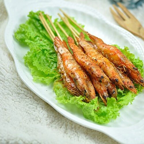 美味的煎烤多味虾