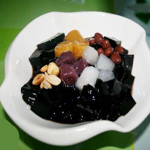 香嫩爽滑的奶豆花