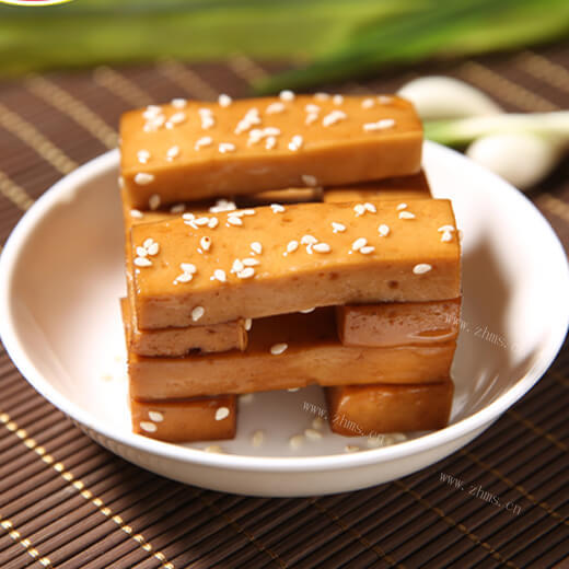 好吃的豆瓣酱蒸豆干瘦肉