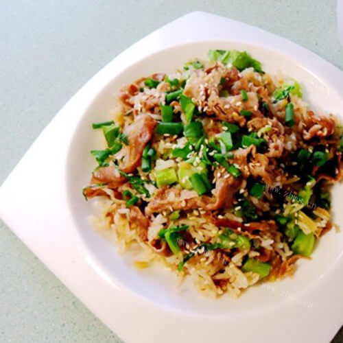  家常生炒牛肉生菜姜粒饭